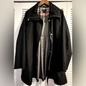 Lands End Women’s Black Trench Coat EUC M/10-12